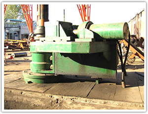 本廠(chǎng)研發(fā)法蘭自動(dòng)成型機